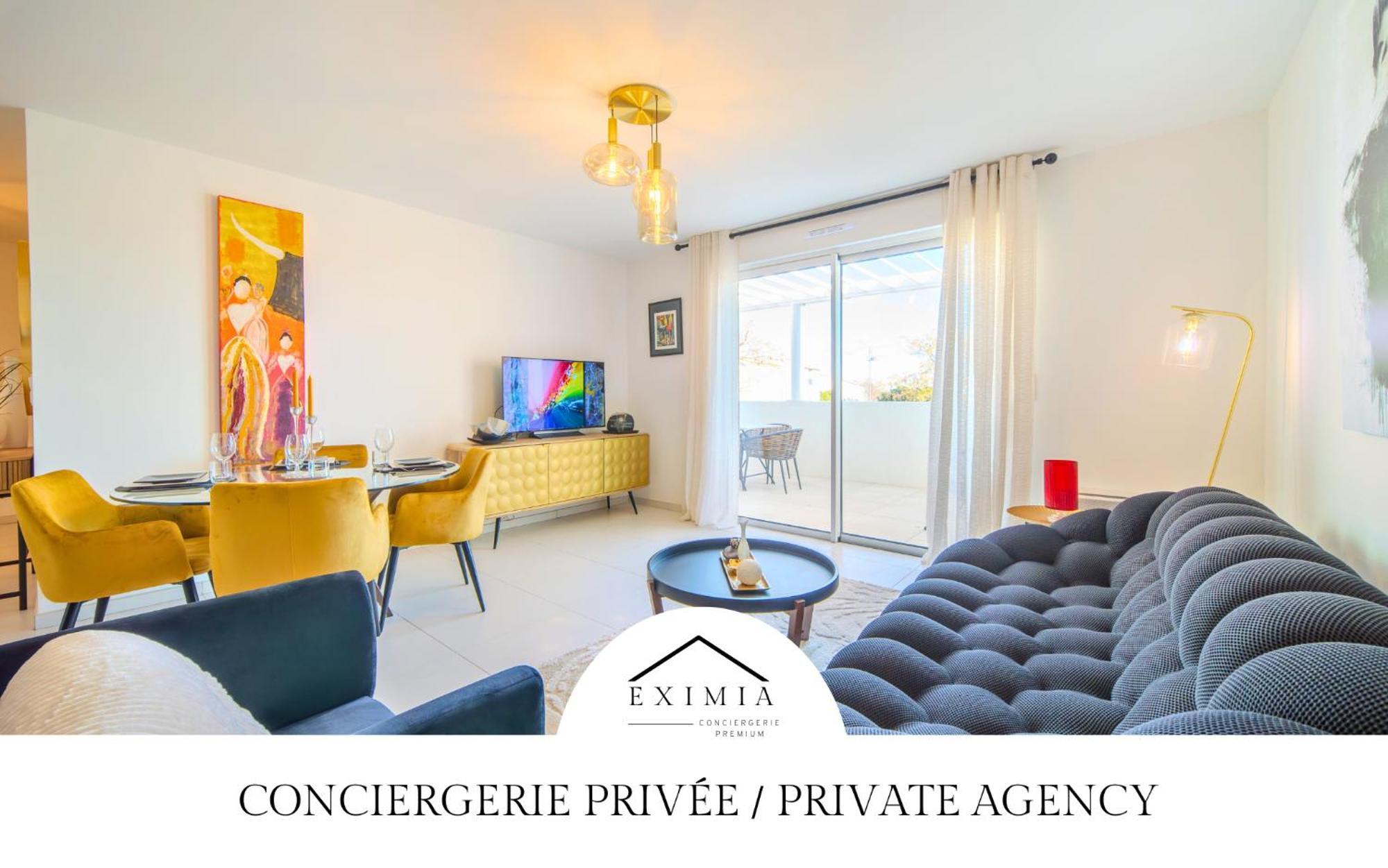 Le Square D'evan - De Standing - Grande Terrasse Exterieure - Climatisation Apartment *